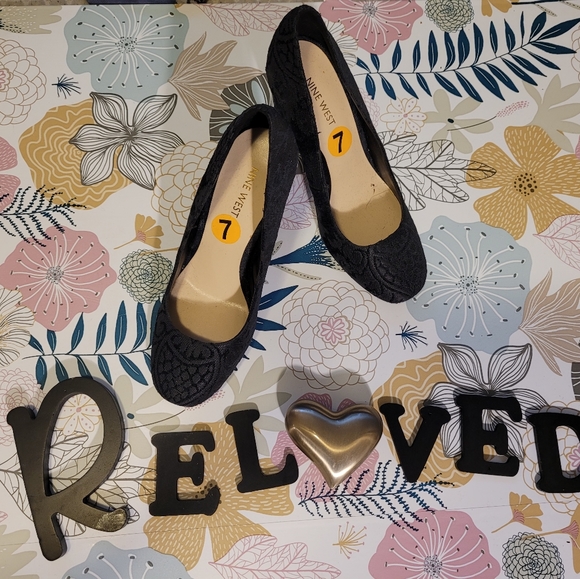 Nine west heels - Picture 2 of 2